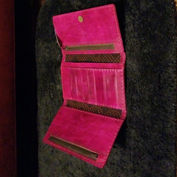 WOMEN'S WINE HANDMADE LEATHER CLUTCH WALLET - Picture 4 of 7